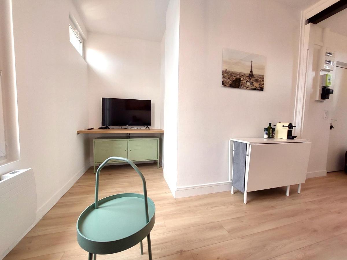 Apartmán Superbe 2 Pieces Renove Et Calme Aubervilliers Exteriér fotografie